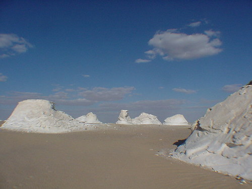 White - Desert - Salah - Riad